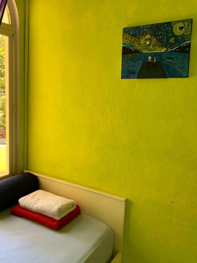 The Little Bed Room San Salvador Exterior photo